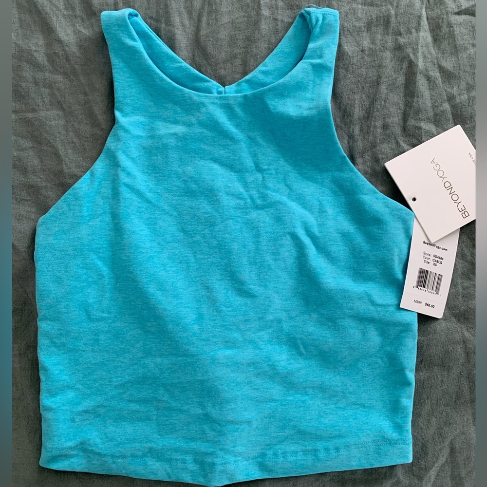 NWT Beyond Yoga Spacedye Focus Cropped Tank in Capri Blue/Grotto, size XS